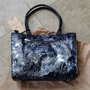 Patricia nash Zancona metallic tooled leather tote bag.